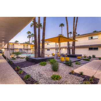 Courtyard & deck